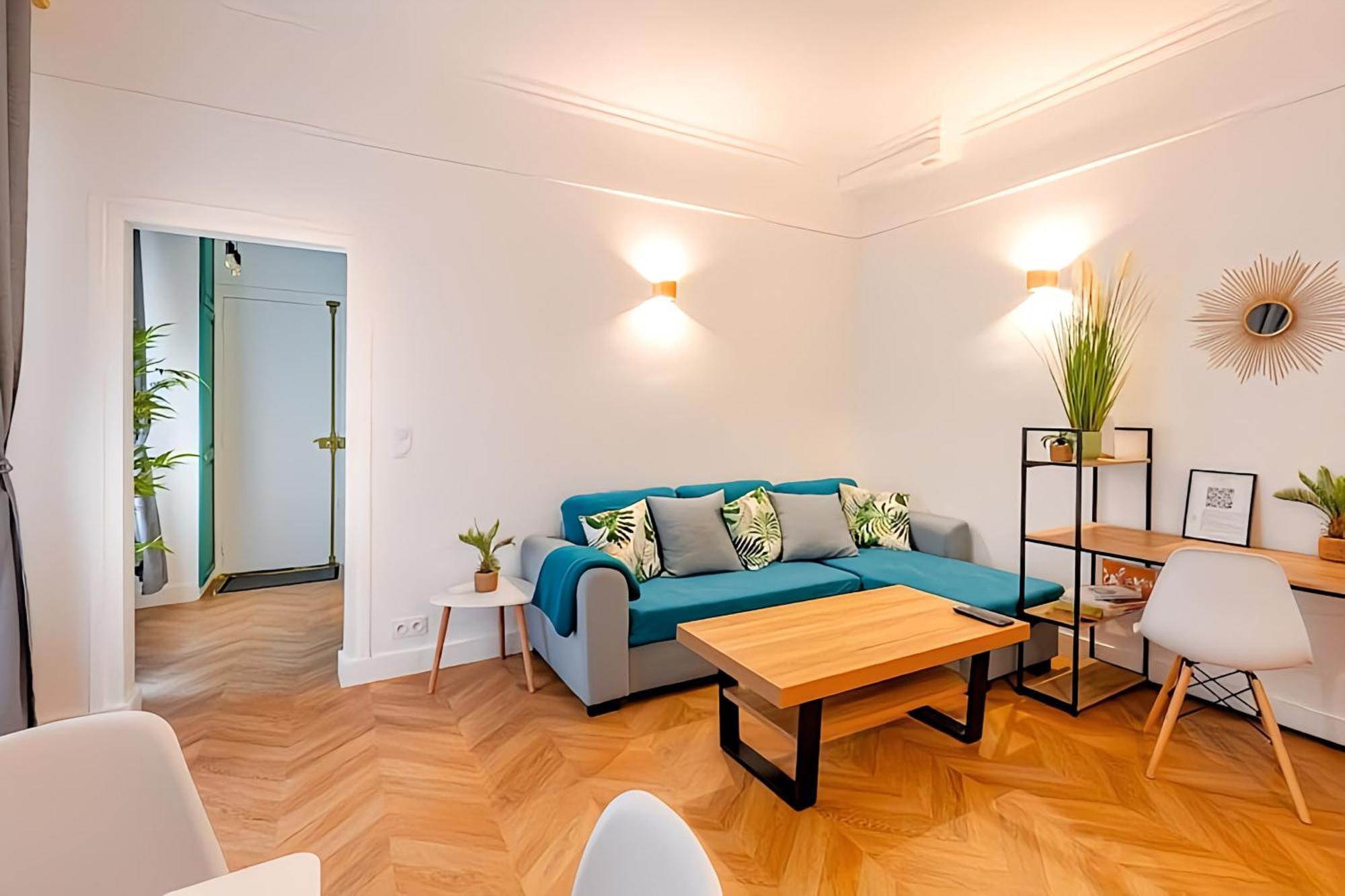 Apartment Loft A 2 Pas Des Champs Elysees Et De La Defense! *
